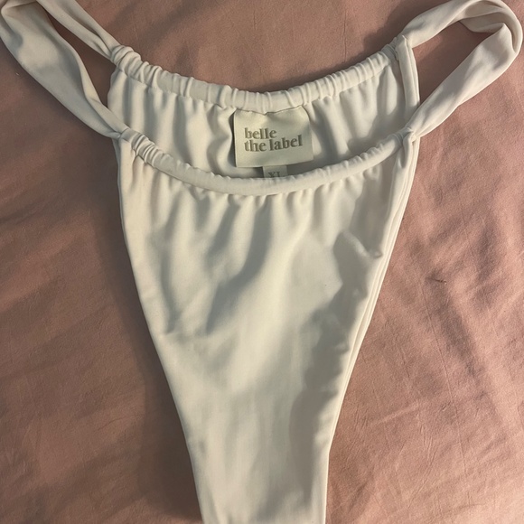 Belle the Label Oracle top + Bare bottom set - Picture 6 of 6